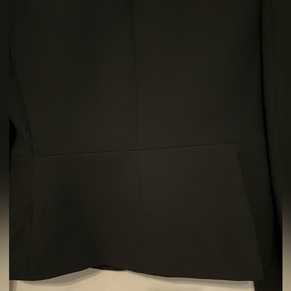 Liz Claiborne Women’s Black Blazer Size 10 - Picture 6 of 12